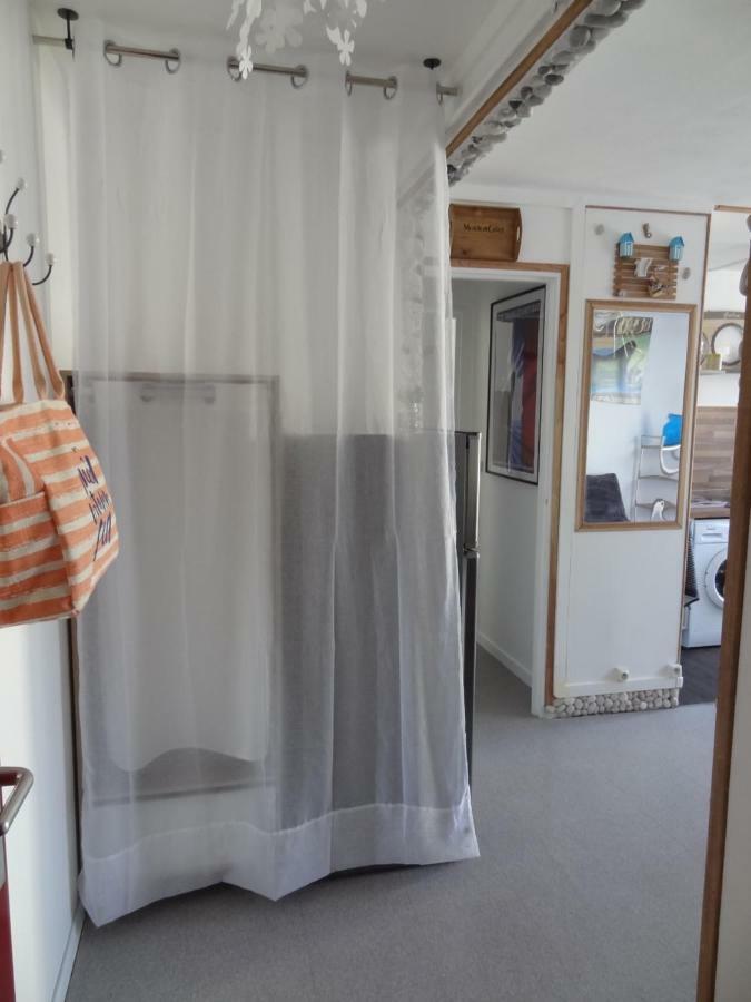 Le Perret Apartment เลออาฟร์ ภายนอก รูปภาพ