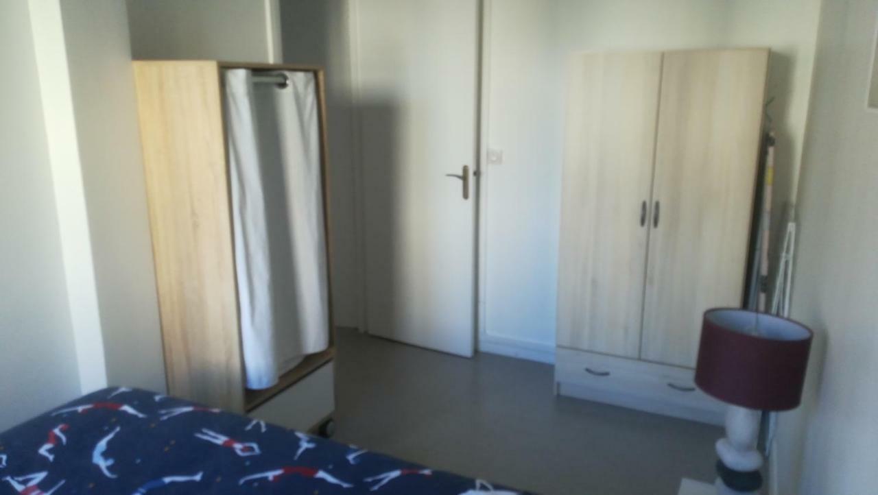 Le Perret Apartment เลออาฟร์ ภายนอก รูปภาพ